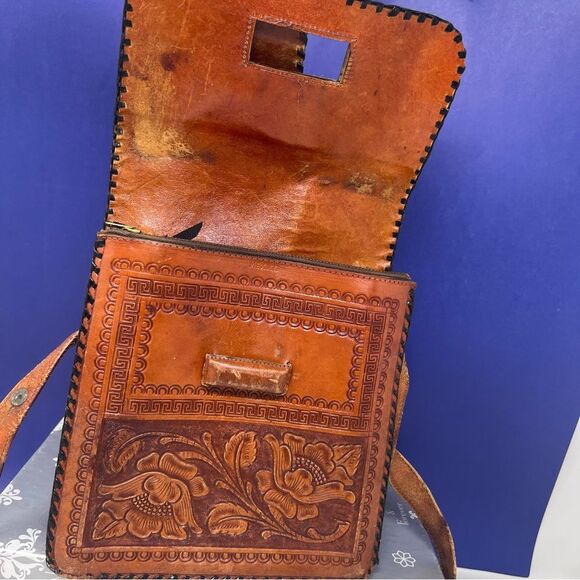 Vintage Distressed Hand-tooled Mandala Floral Leather Square Shoulder Bag - Picture 9 of 12
